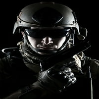 Vojni rendžer Sjedinjenih Država s pištoljem na tamnoj pozadini. Ispis plakata Oleg Zabielin Stocktrek slike