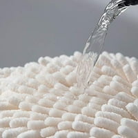 Nejasne ručnike ručnika bijele i sive boje - osušite ruku